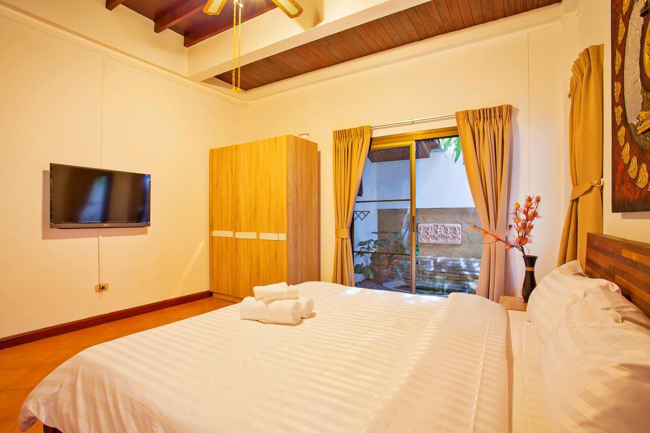 Traditional Thai Villa Nikkie In Tropical Nature, 4Br & Pool, Near Rawai Beach Nai Harn Eksteriør billede
